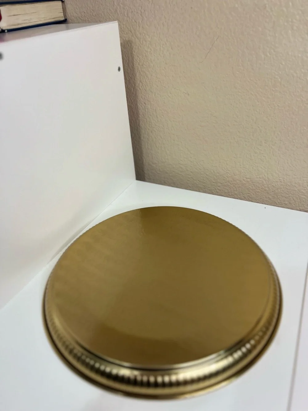 N/A description sleek